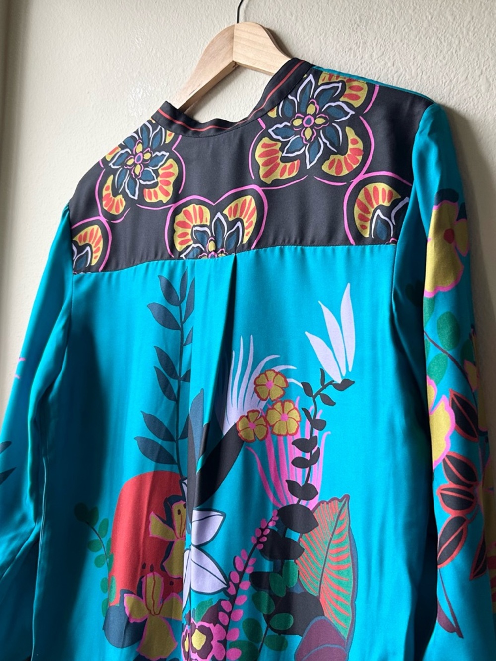 NWT Johnny Was Jade Blue Green JACQUELINE BUTTON DOWN SHIRT HOUSE OF FLORES Sz S - Picture 10 of 13
